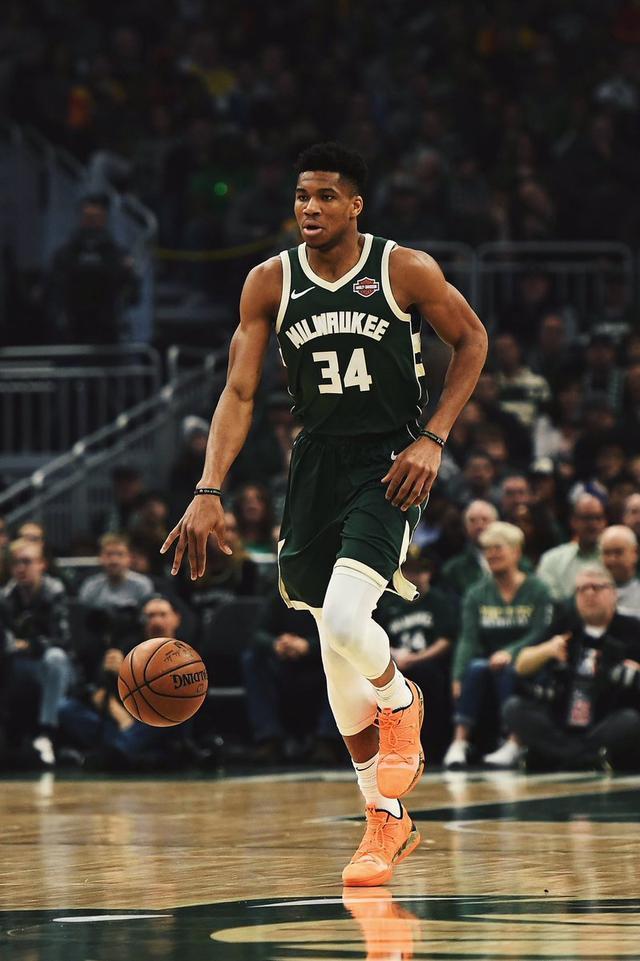 名攻守兼备 名攻守兼备